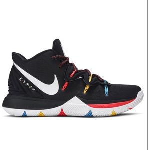 Nike Kyrie Friends Edition youth sz 5.5